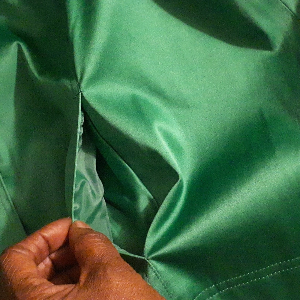Green Jacket - Picture 3 of 11